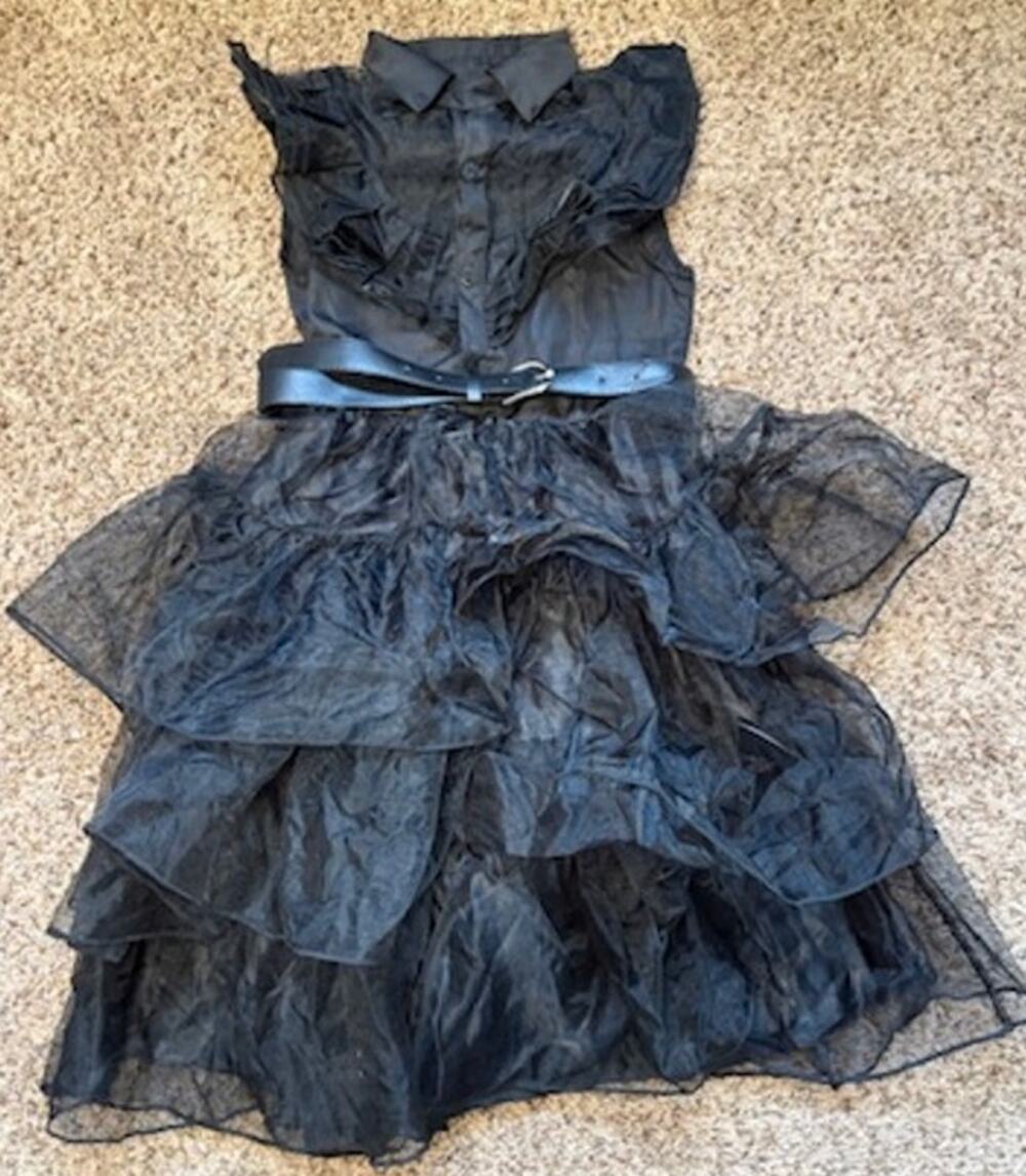 Girls Wednesday Addams Costume Dress Size 130 (Kids 7-8) Unbranded